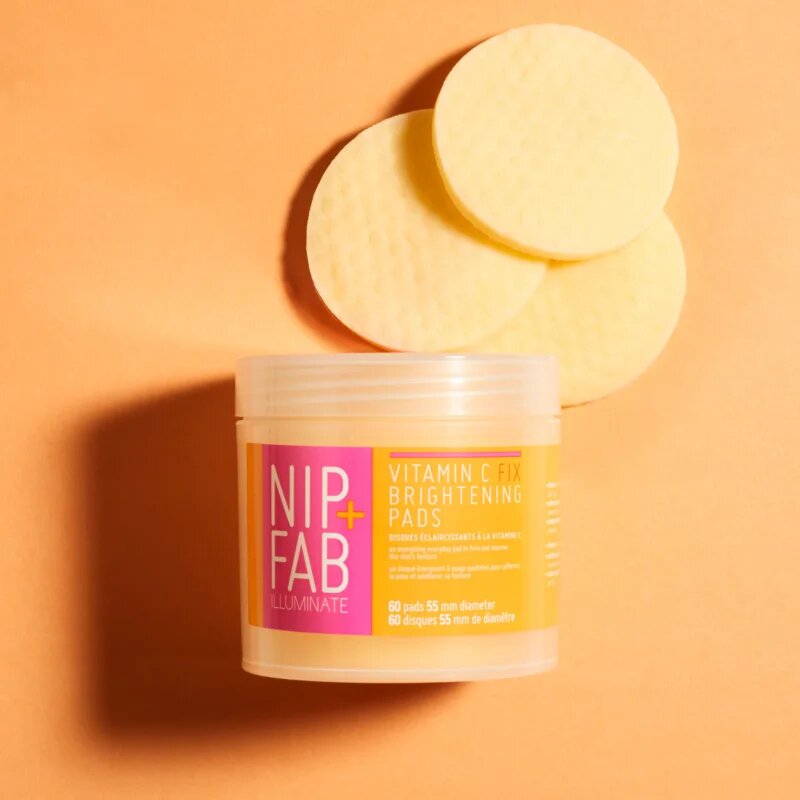 NIP+FAB Vitamin C Fix rozjasňující pleťové tampónky 60 ks