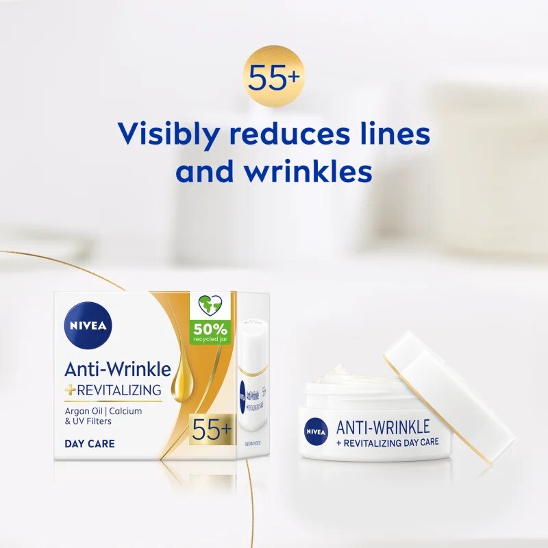 Nivea Anti-Wrinkle Revitalizing výhodné balení proti vráskám 55+