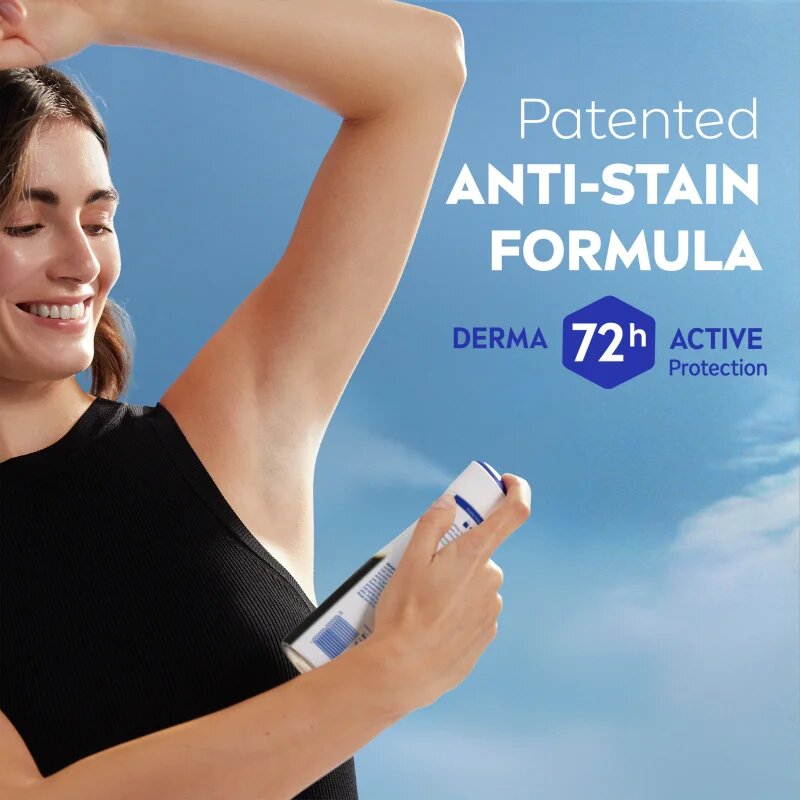 Nivea Black & White Invisible Silky Smooth antiperspirant ve spreji pro ženy 200 ml