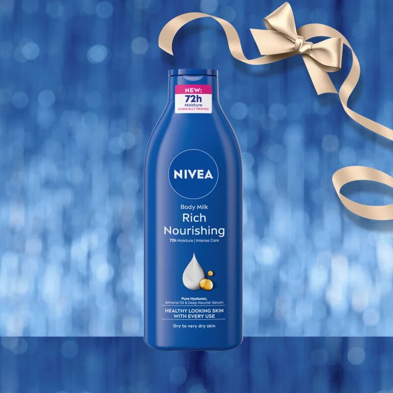 Nivea Creme Care dárková sada pro výživu a hydrataci