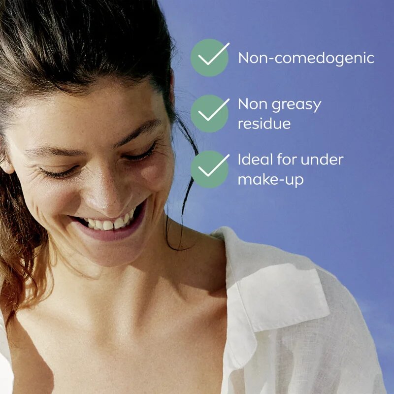 Nivea Derma Skin Clear lehký ochranný fluid SPF 50+ 40 ml