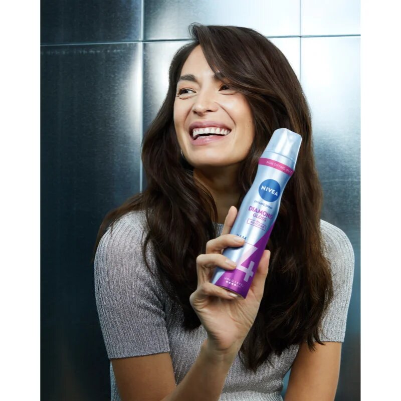 Nivea Diamond Gloss lak na vlasy 250 ml