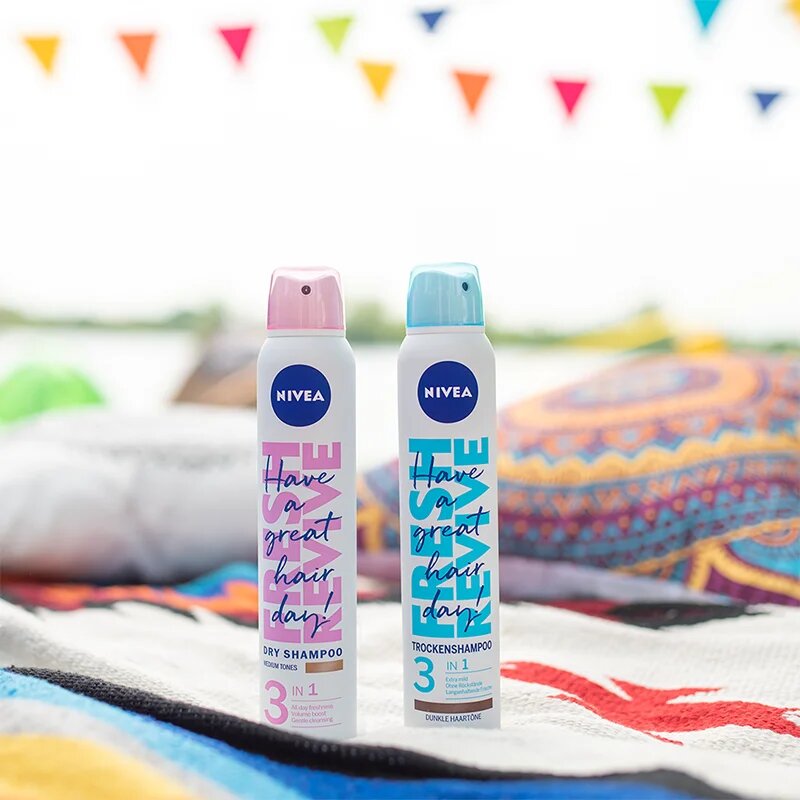 Nivea Fresh Revive suchý šampon pro světlé vlasy Medium Tones 200 ml