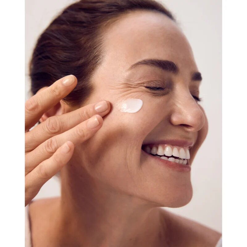 Nivea Hyaluron Cellular Filler vyplňující denní krém SPF 30 50 ml
