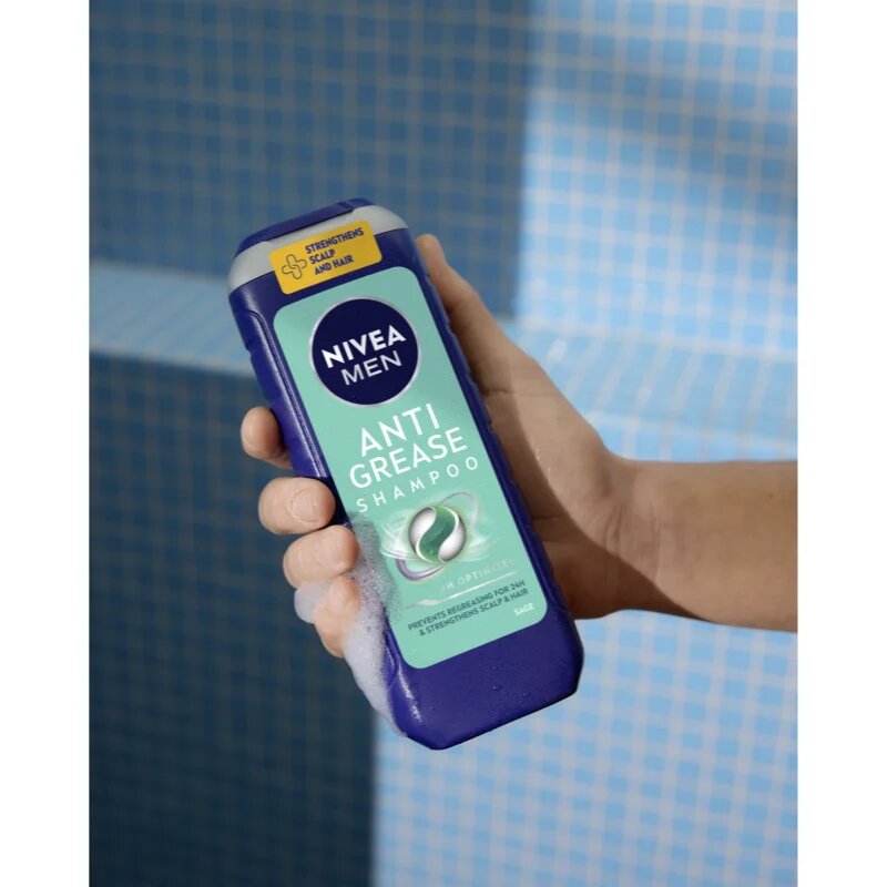 Nivea MEN Anti Grease šampon pro mastnou vlasovou pokožku 500 ml