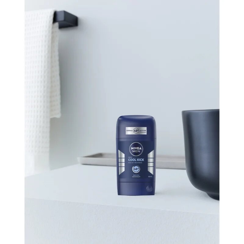 Nivea MEN Cool Kick tuhý deodorant 50 ml