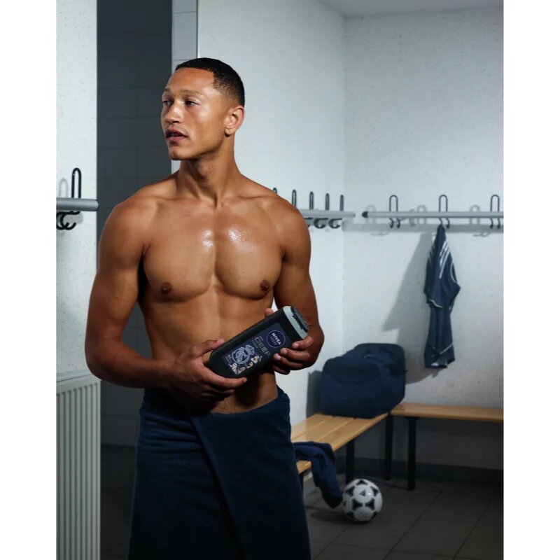 Nivea MEN Real Madrid hydratační sprchový gel 3 v 1 500 ml