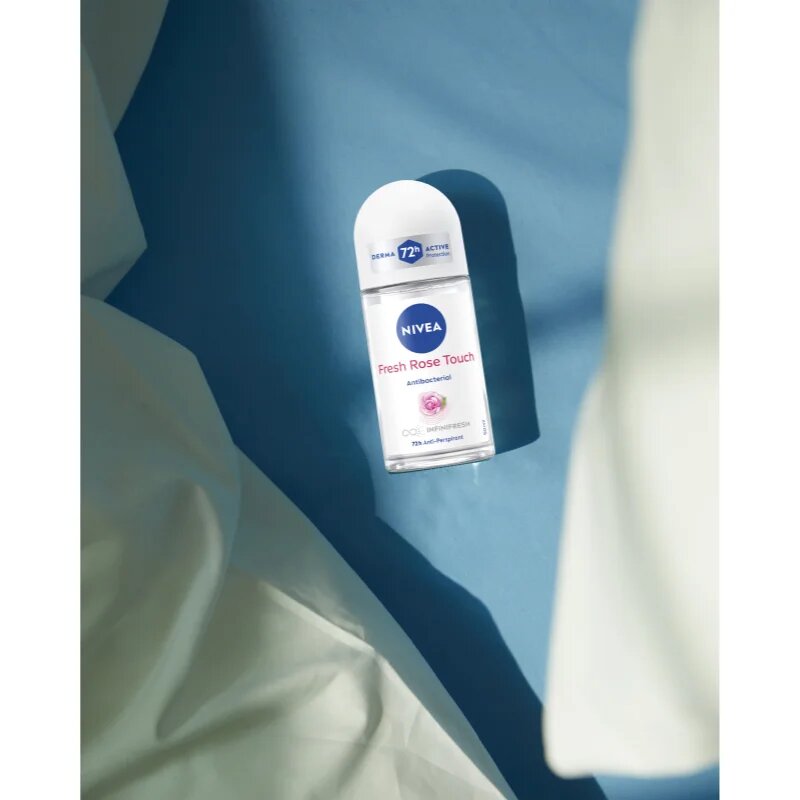 Nivea Rose Touch kuličkový antiperspirant pro ženy 50 ml