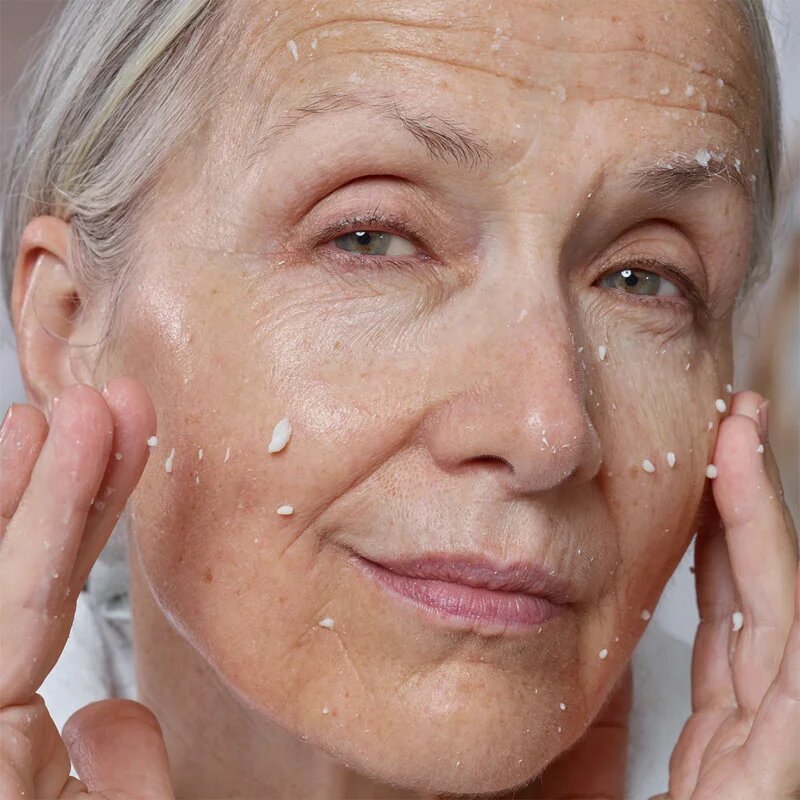 Nudestix Nudeskin Lemon-Aid Detox & Glow Micro-Peel rozjasňující peeling na obličej 60 ml