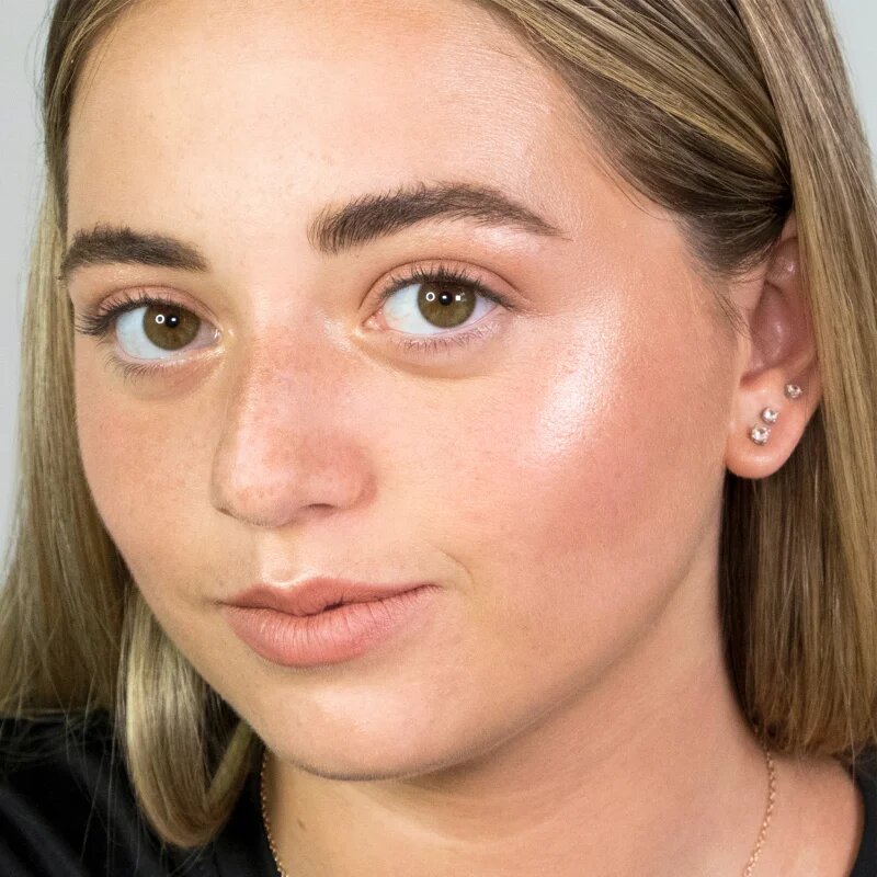 Nudestix Nudies Glow multifunkční rozjasňovač v tyčince odstín Hey Honey 7 g