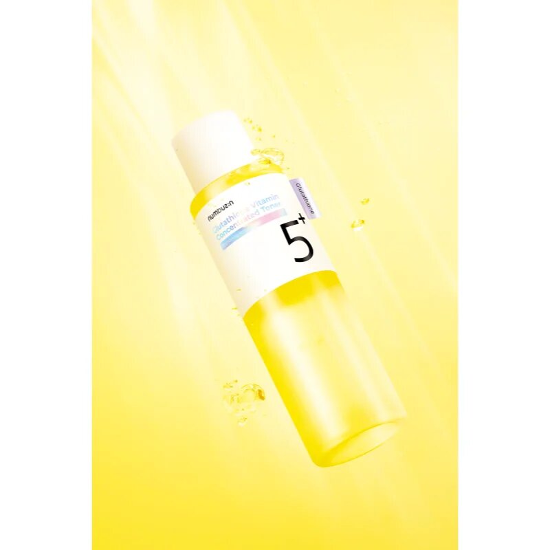 Numbuzin No. 5 Glutathione Vitamin Concentrated Toner hydratační tonikum pro sjednocení barevného tónu pleti 200 ml