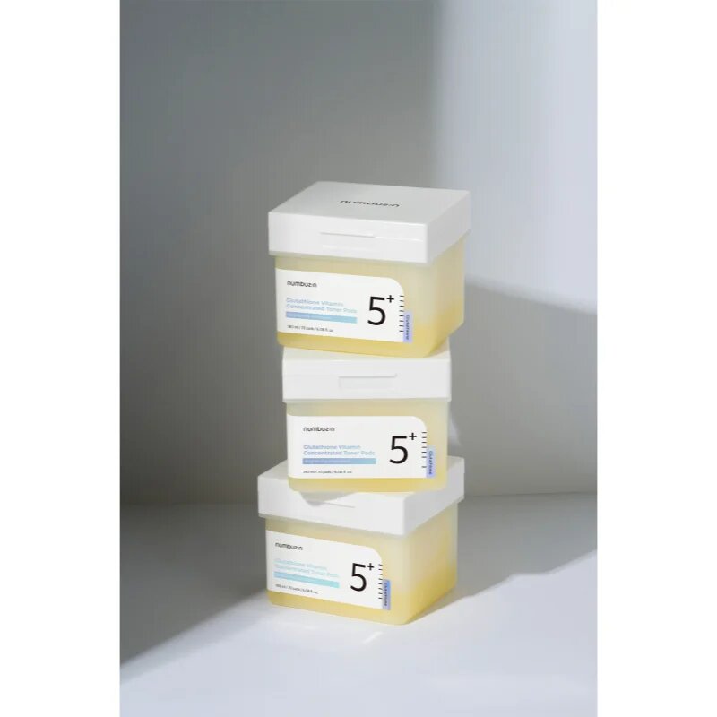 Numbuzin No. 5 Glutathione Vitamin Concentrated Toner Pad tonizační polštářky pro rozjasnění a hydrataci 70 ks