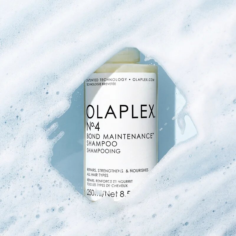 Olaplex N°4 Bond Maintenance Shampoo obnovující šampon pro všechny typy vlasů 250 ml