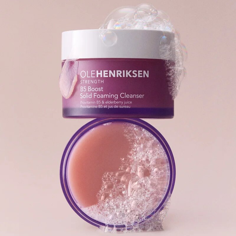 OLEHENRIKSEN Strength B5 Boost Hydrating Solid Foaming Gentle Cleanser vyživující čisticí balzám 100 g