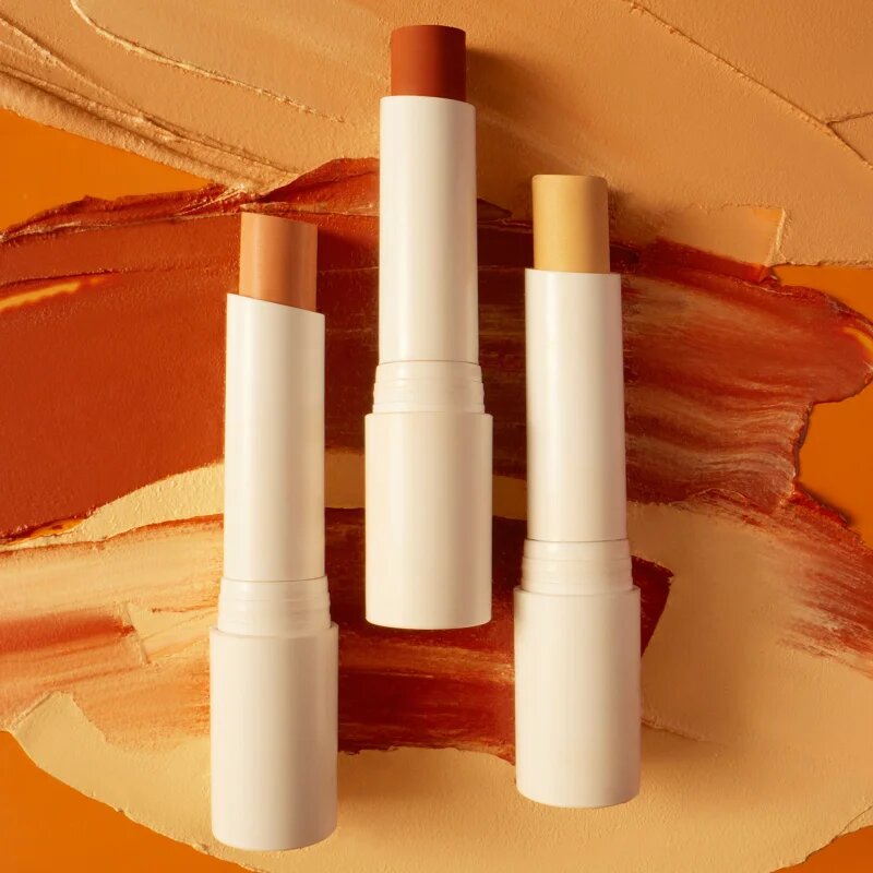 OLEHENRIKSEN Truth Banana Bright+ Vitamin CC Stick rozjasňující korektor odstín Pumpkin 3.7 g
