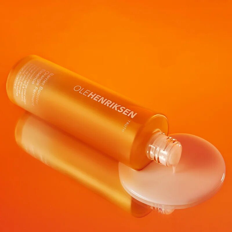 OLEHENRIKSEN Truth Barrier Boost Ferment Essence pleťová esence s vitaminem C 120 ml