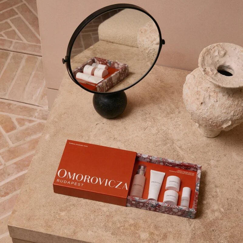 Omorovicza Mineral-charged Minis Set dárková sada s minerály pro všechny typy pleti
