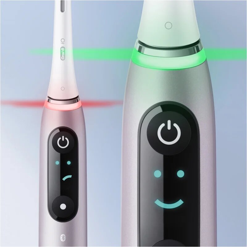 Oral-B iO 9 elektrický zubní kartáček s nabíjecím pouzdrem Rose Quartz 1 ks