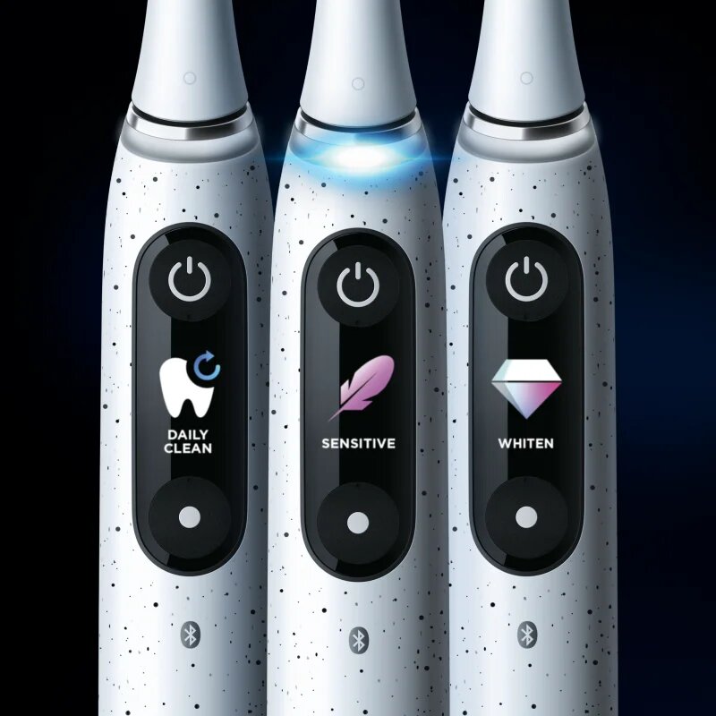 Oral-B iO10 elektrický zubní kartáček White