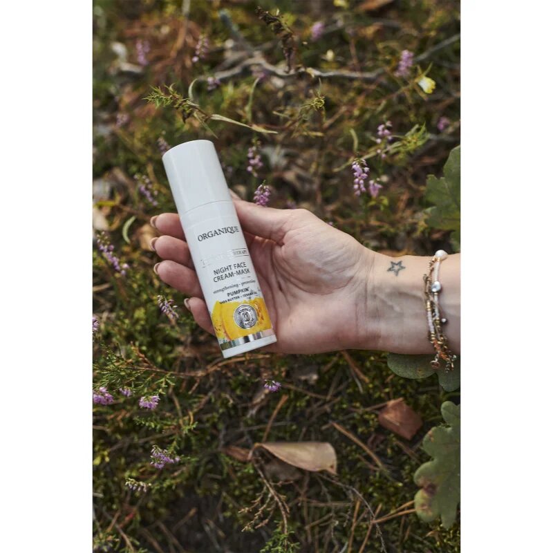 Organique Hydrating Therapy Pumpkin noční hydratační maska na obličej 50 ml