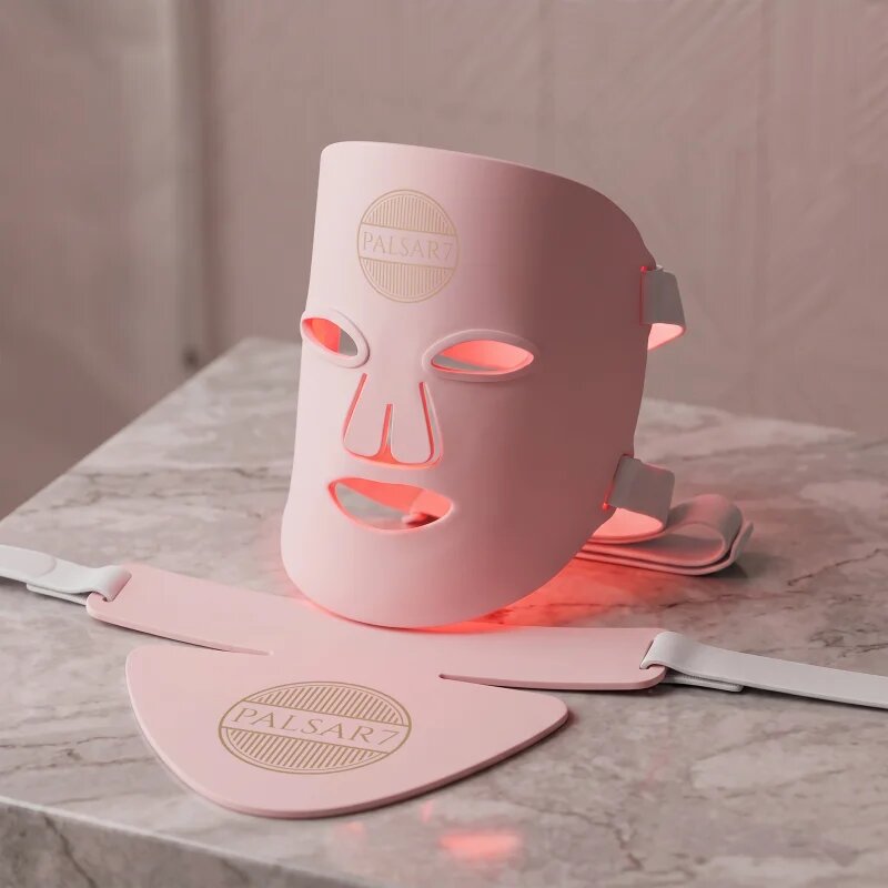 PALSAR7 Photon LED mask Pink Cloud ošetřující LED maska na obličej a dekolt 1 ks