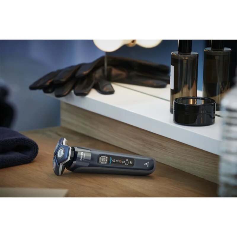 Philips Series 7000 Wet & Dry S7882/55 elektrický holicí strojek pro citlivou pokožku 1 ks
