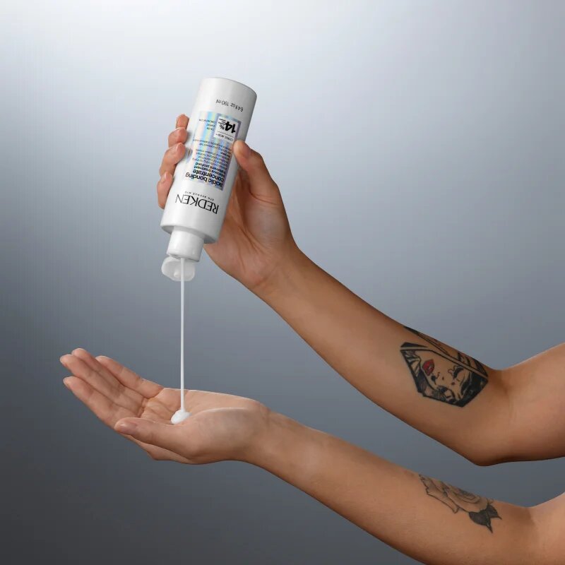 Redken Acidic Bonding Concentrate předšamponová péče pro poškozené vlasy 190 ml