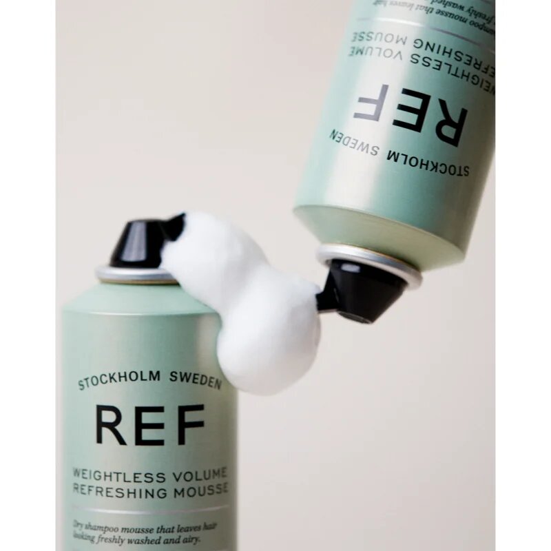 REF Weightless Volume reshing Mousse pěnový suchý šampon pro objem 200 ml
