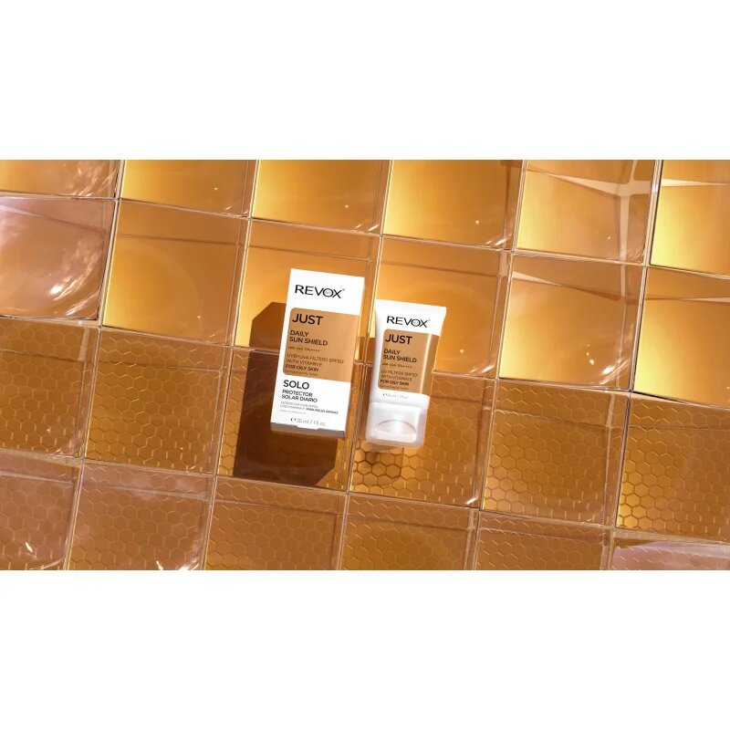 Revox B77 JUST Daily Sun Shield ochranný krém pro mastnou a smíšenou pleť SPF 50+ 30 ml