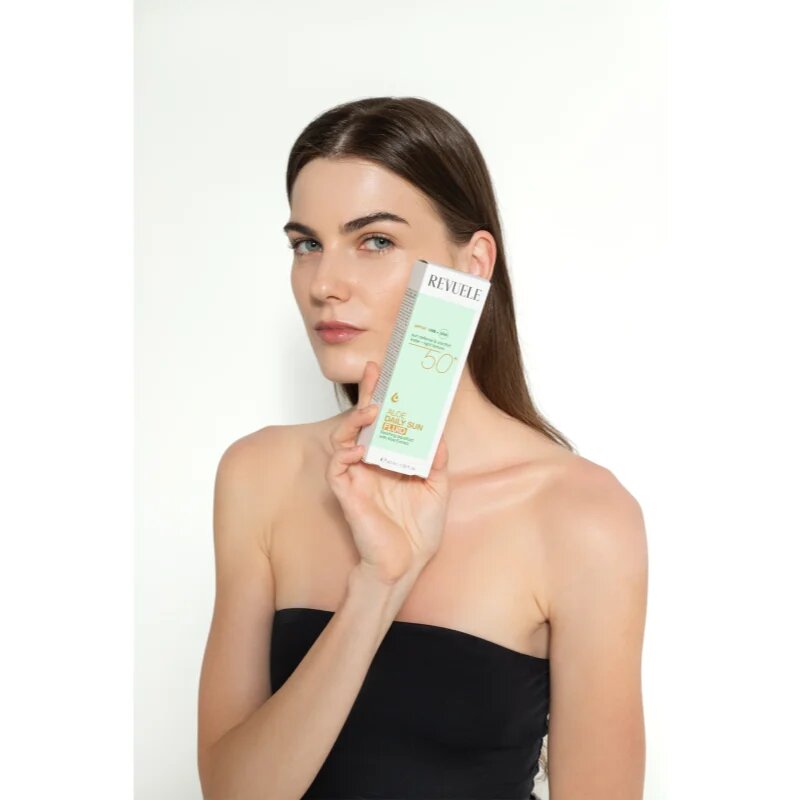 Revuele Aloe Daily Sun Face Mist SPF 30 ochranná mlha na obličej SPF 30 100 ml