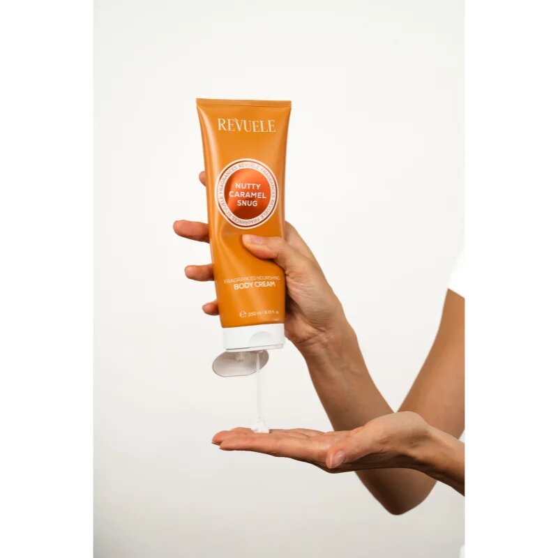 Revuele Nutty Caramel Snug Fragranced Nourishing Body Cream vyživující tělový krém pro ženy 250 ml