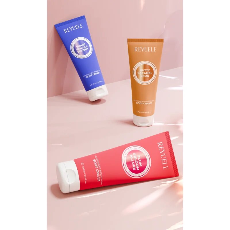 Revuele Nutty Caramel Snug Fragranced Nourishing Body Cream vyživující tělový krém pro ženy 250 ml