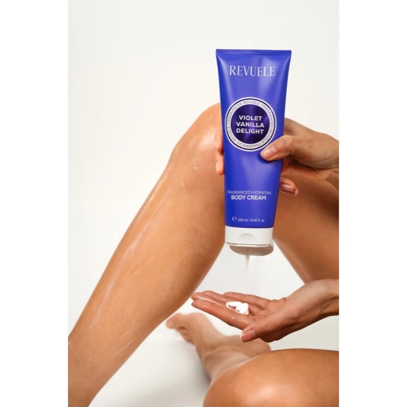 Revuele Violet Vanilla Delight Fragranced Hydrating Body Cream hydratační tělový krém pro ženy 250 ml