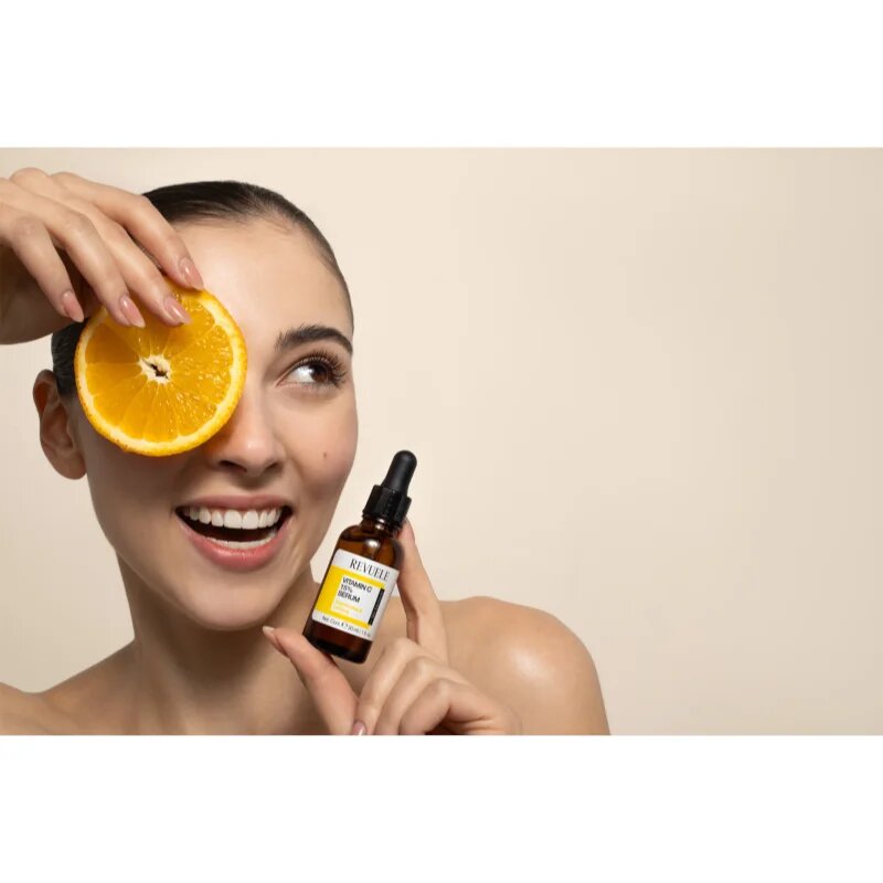 Revuele Vitamin C 15% Serum rozjasňující sérum pro sjednocení barevného tónu pleti 30 ml
