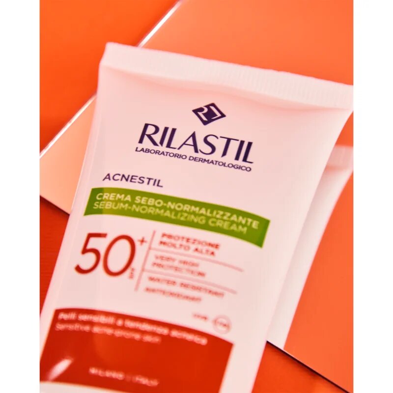 Rilastil Acnestil ochranný matující krém na obličej SPF 50+ 40 g