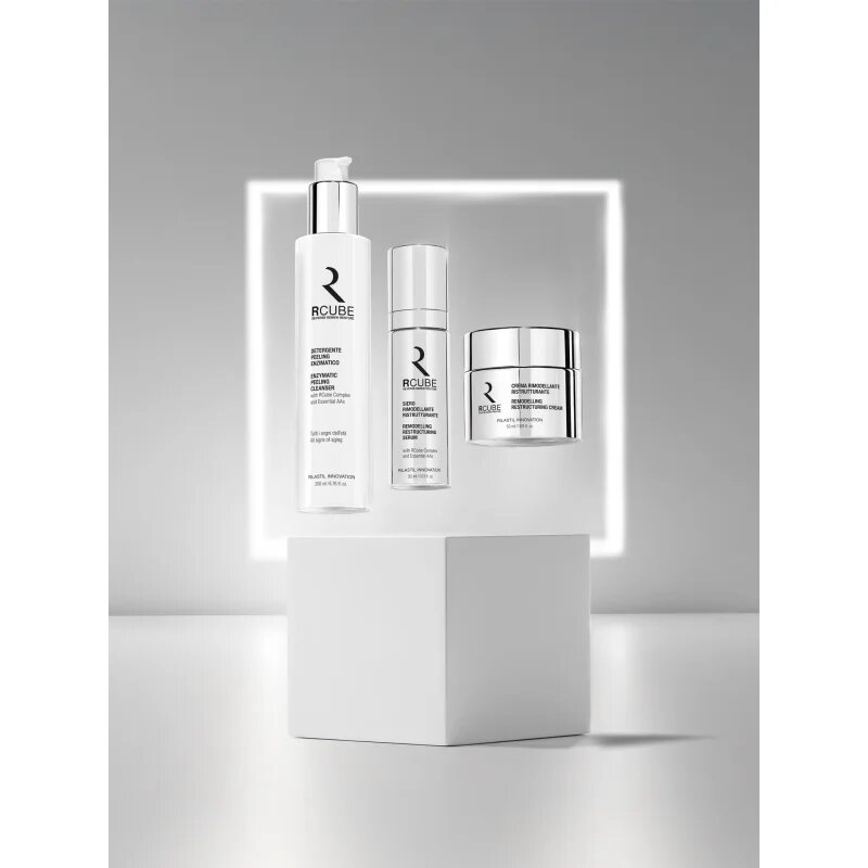 Rilastil RCube enzymatický peeling pro rozjasnění a vyhlazení pleti 200 ml