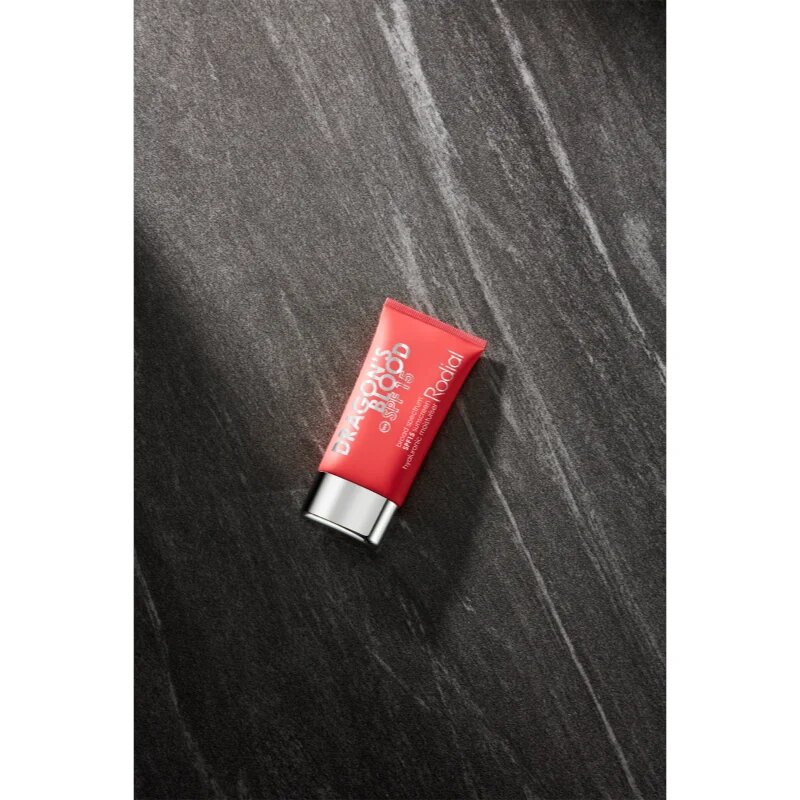 Rodial Dragon's Blood Hyaluronic Moisturiser denní hydratační krém SPF 15 50 ml