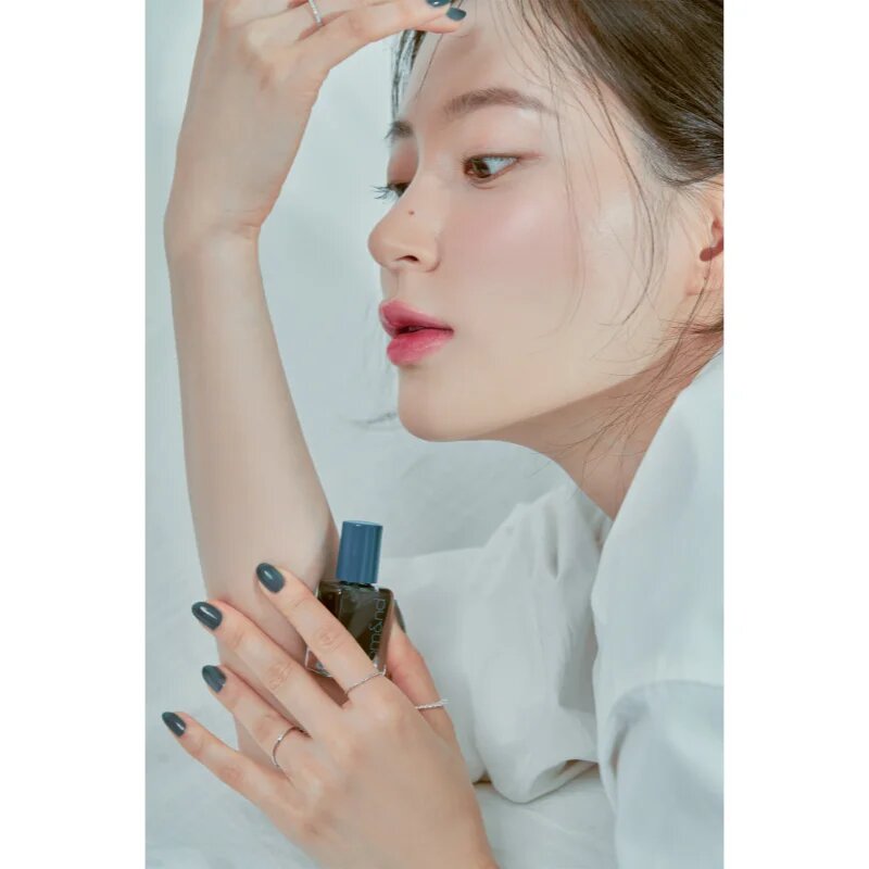 rom&nd Dewy Ful Water Tint dlouhotrvající lesk na rty odstín #06 Thulian 5 g