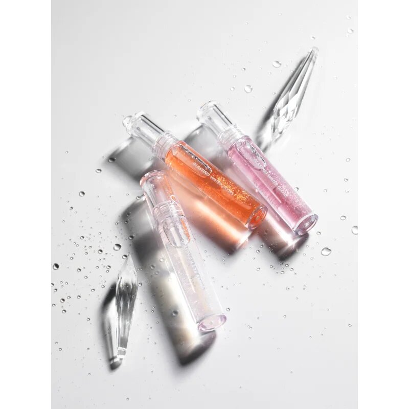 rom&nd Glasting Water Gloss zářivý lesk na rty se třpytkami odstín #01 Sanho Crush 4.3 g