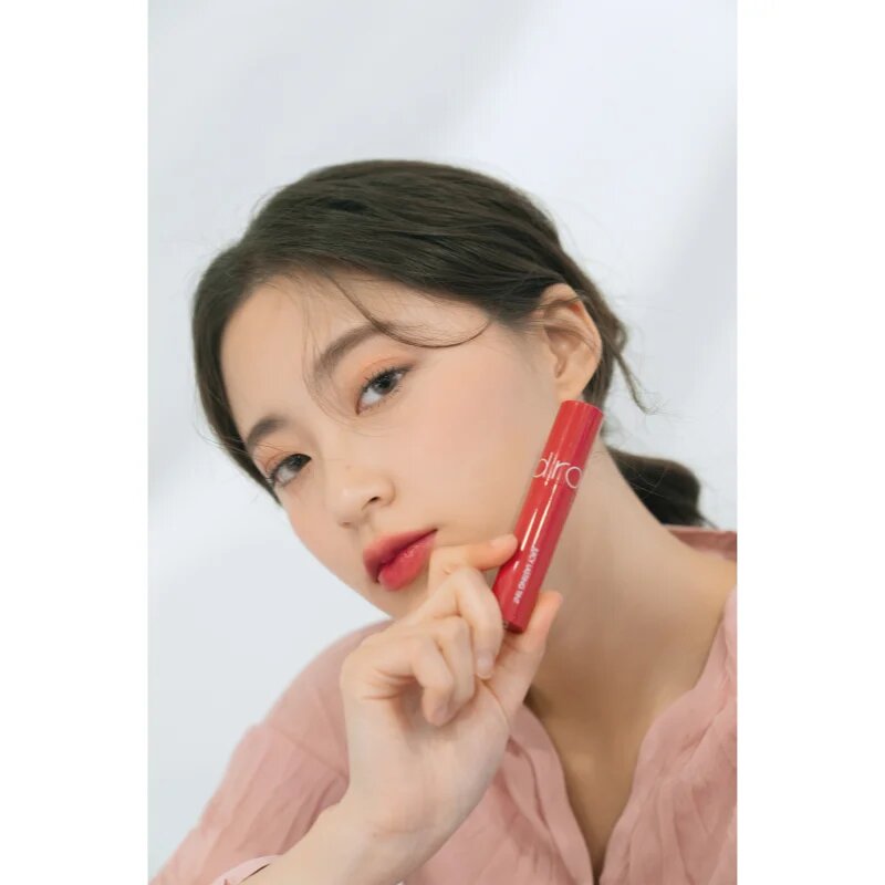 rom&nd Juicy Lasting vysoce pigmentovaný lesk na rty odstín 06 Figfig 5.5 g