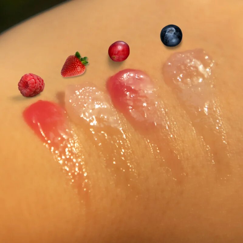 Rude Cosmetics Berry Juicy hydratační balzám na rty odstín Strawberry 10 ml