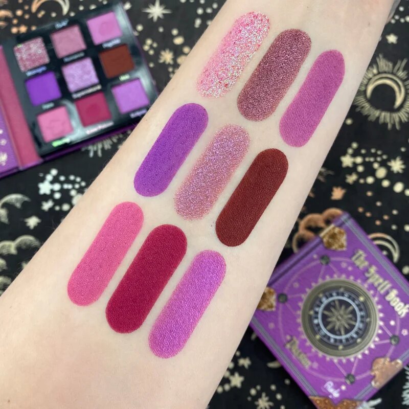 Rude Cosmetics The Spell Book paletka očních stínů odstín Passion 10.8 g