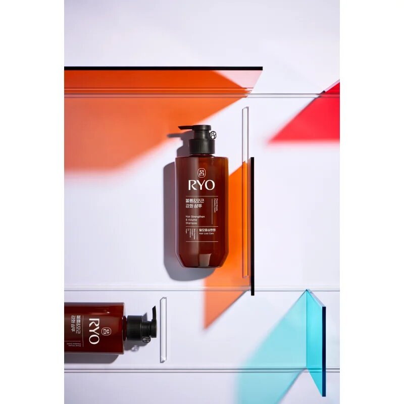 RYO Hair Strengthen & Volume Shampoo ošetřující a posilující šampon pro objem vlasů 480 ml