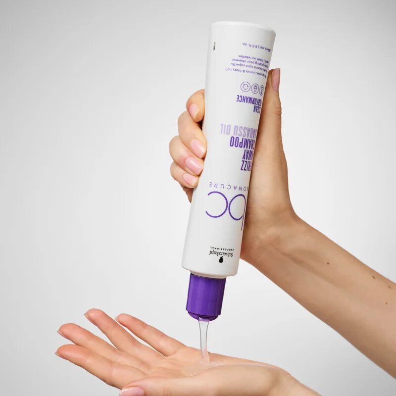Schwarzkopf Professional BC Bonacure Frizz Away Shampoo šampon pro nepoddajné a krepatějící se vlasy 250 ml