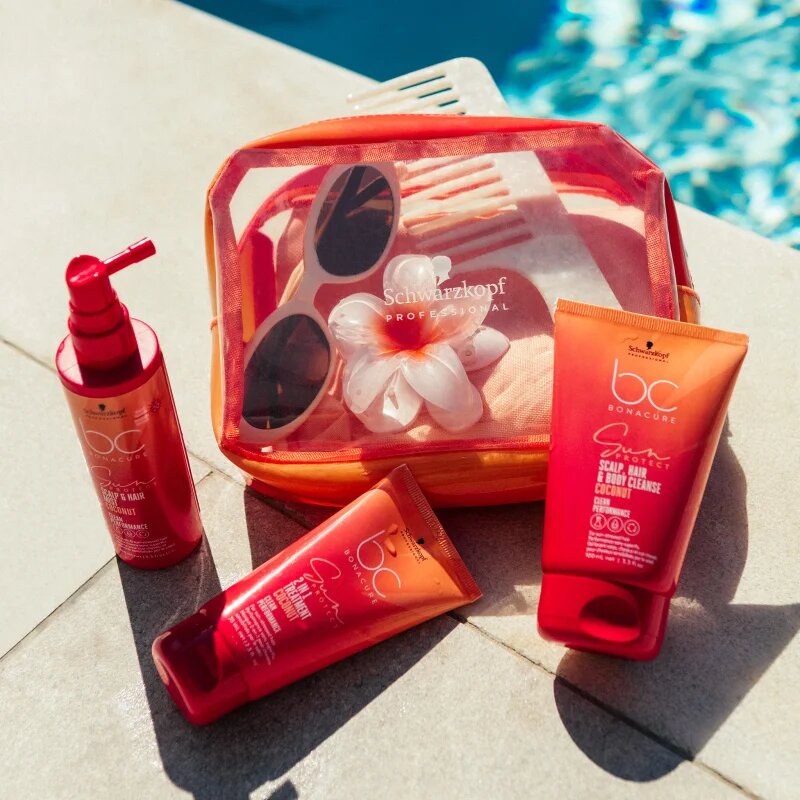 Schwarzkopf Professional BC Bonacure Sun Protect Sun Bag cestovní sada pro vlasy namáhané sluncem 1 ks