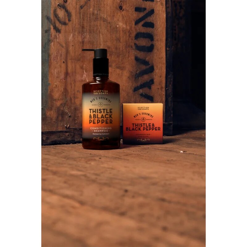 Scottish Fine Soaps Thistle & Black Pepper tuhý šampon pro muže 100 g