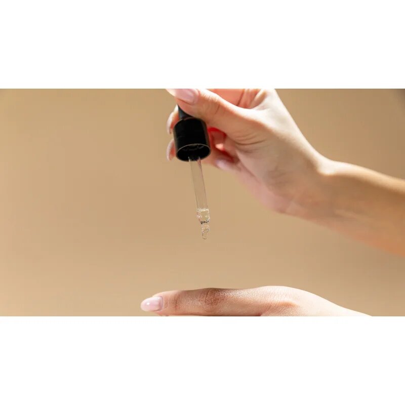 Sendo Nourish Concentrated Face Serum with Hyaluronic Acid & Phytocollagen koncentrát s kyselinou hyaluronovou a fytokolagenem 25 ml