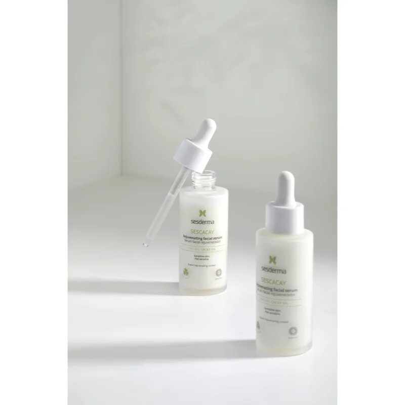 Sesderma SESCACAY Rejuvenating facial serum omlazující sérum pro citlivou pleť 50 ml