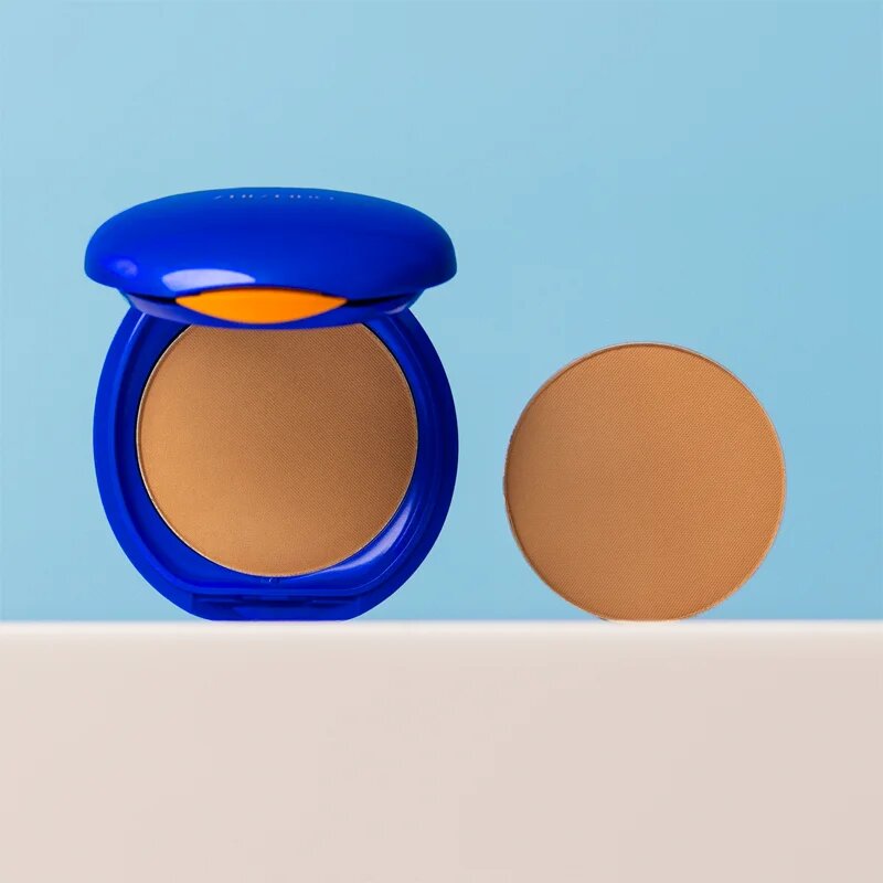 Shiseido Expert Sun Protector UV Protective Compact Foundation SPF30 voděodolný kompaktní make-up plnitelný odstín Dark Ivory 12 g