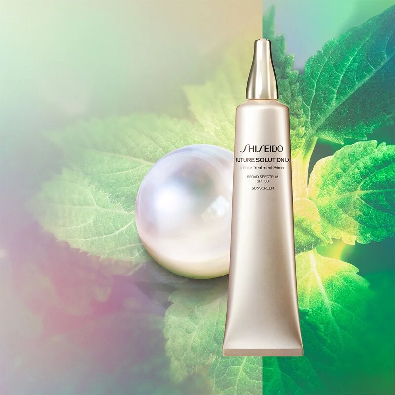 Shiseido Future Solution LX rozjasňující a vyhlazující podkladová báze SPF 30 40 ml